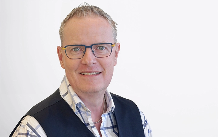 Photo of Paul Thomas